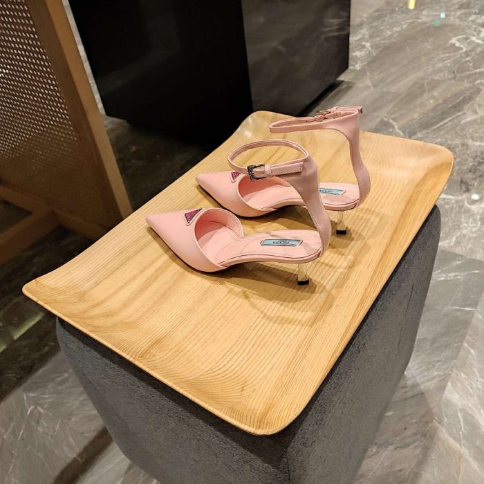 Prada Hilda 女式粉色高跟鞋
