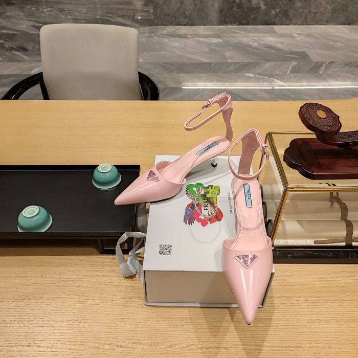 Prada Hilda 女式粉色高跟鞋