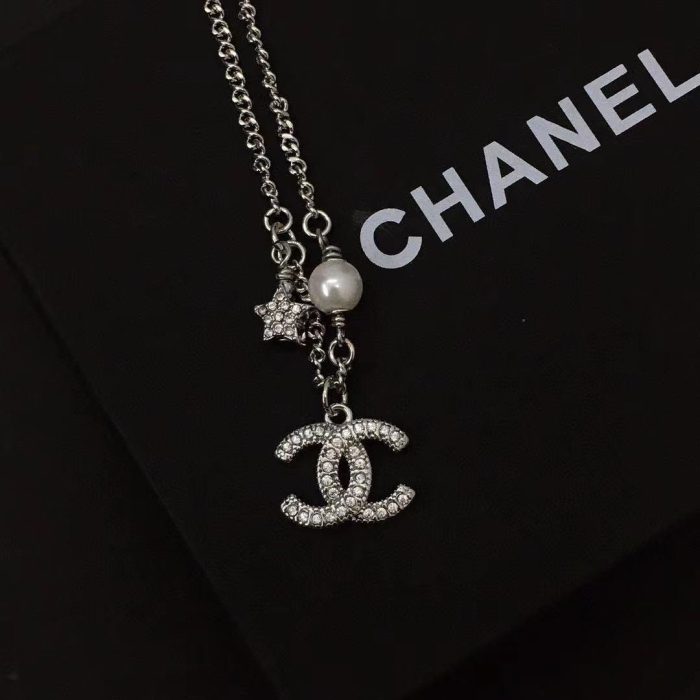 Chanel 珍珠双C米珠大小项链 金色女款