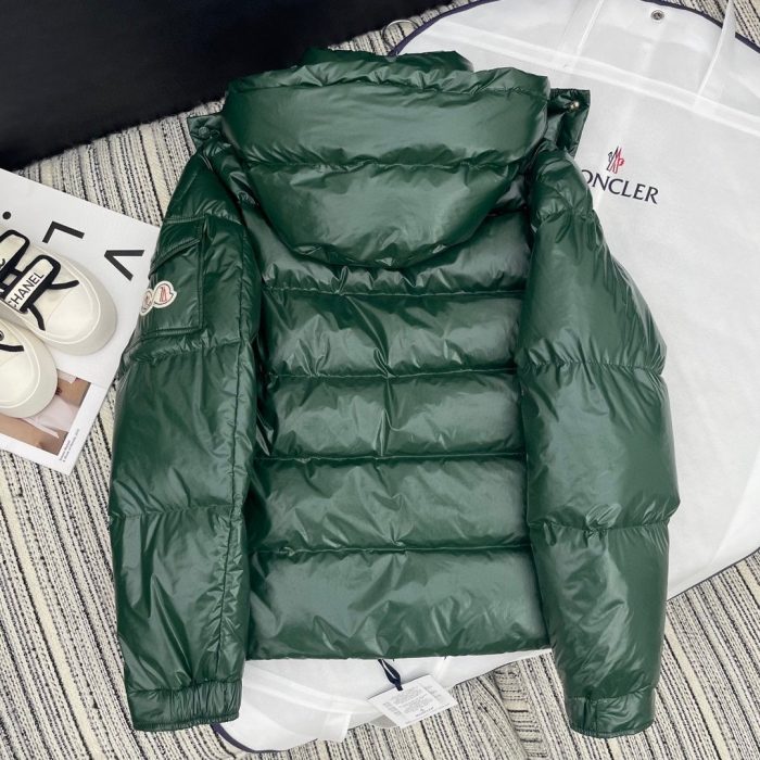 Moncler Maya 女式软壳服装羽绒服 绿色