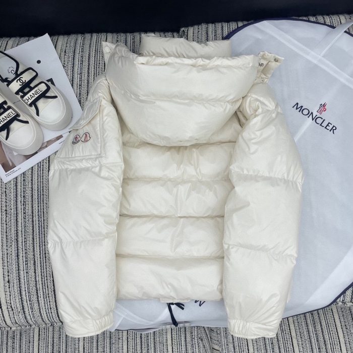 Moncler Maya 女士白色软壳面料羽绒服