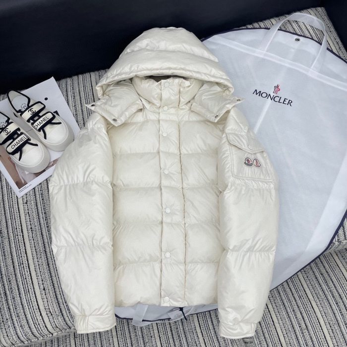 Moncler Maya 女士白色软壳面料羽绒服