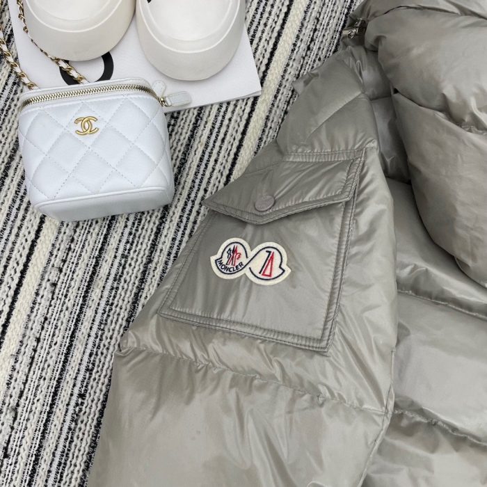 Moncler Maya 女士灰色软壳面料羽绒服