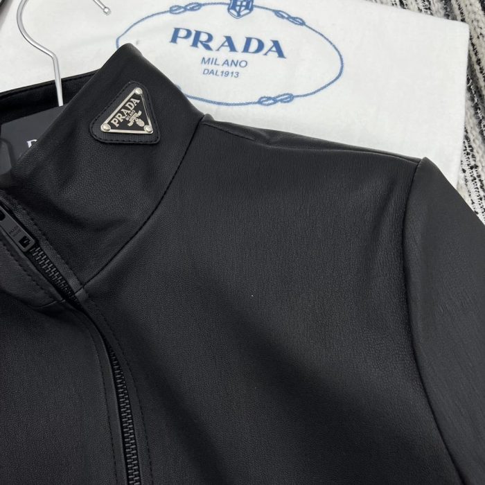 Prada 女式短款潜水夹克 黑色