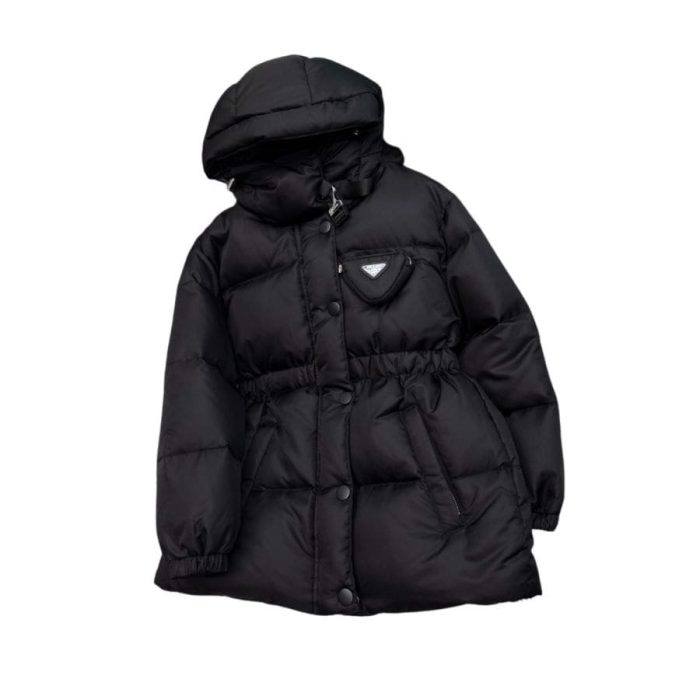 Prada 女式再生羽绒服黑色
