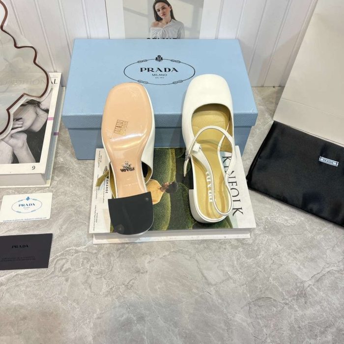 Prada Exull 女式露跟高跟鞋白色