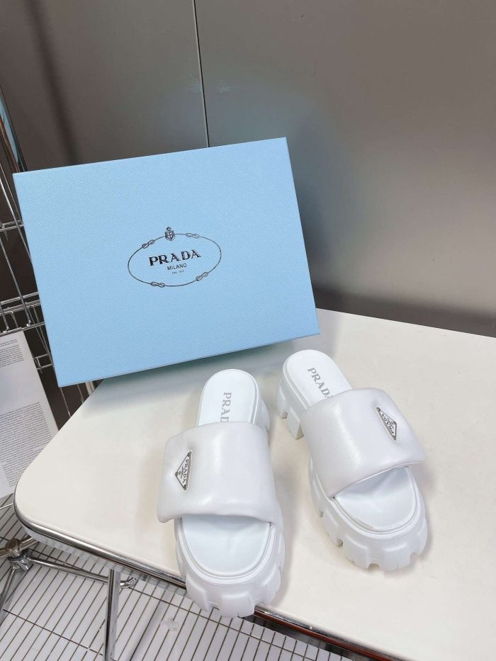 Prada 女式软垫拖鞋白色