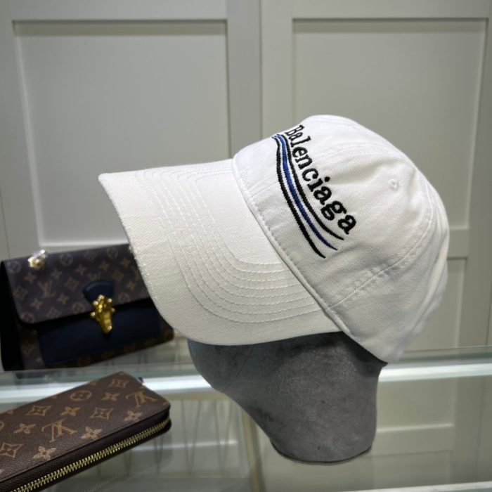 Balenciage 政治竞选活动取消 White Cap