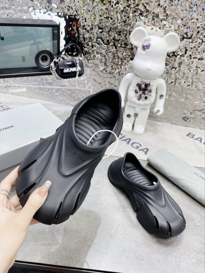 复刻巴黎世家（Balenciaga） 男士模具闭合黑色 692595W3CEP1000