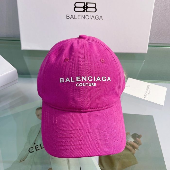 Balenciaga 粉色徽标前帽