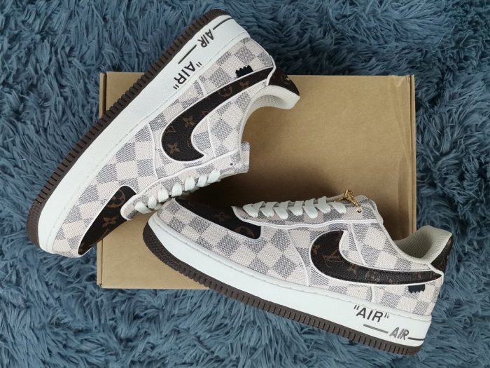 Nike x Louis Vuitton 男士 Air Force 1 米色