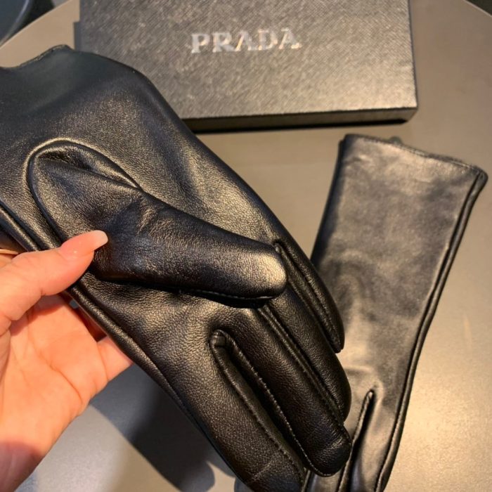 Prada 黑色纳帕皮手套