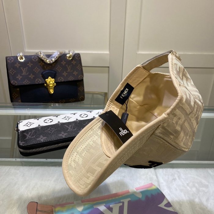 Fendi 棒球帽 米色 Fendi 棒球帽