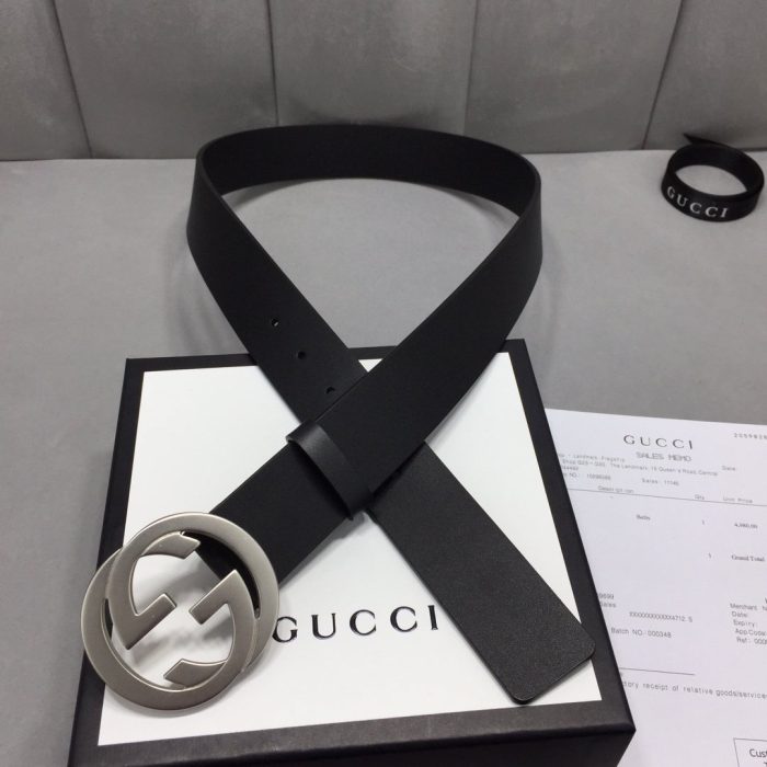 Gucci 女士腰带，带互扣 G 扣黑色，女士腰带 368186 BGH0N 1000