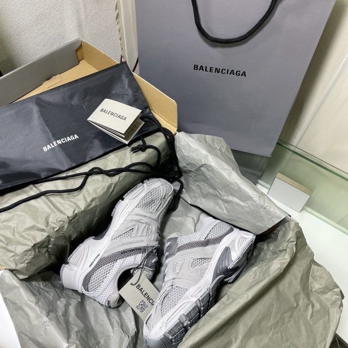 Balenciaga Phantom 女式灰色运动鞋