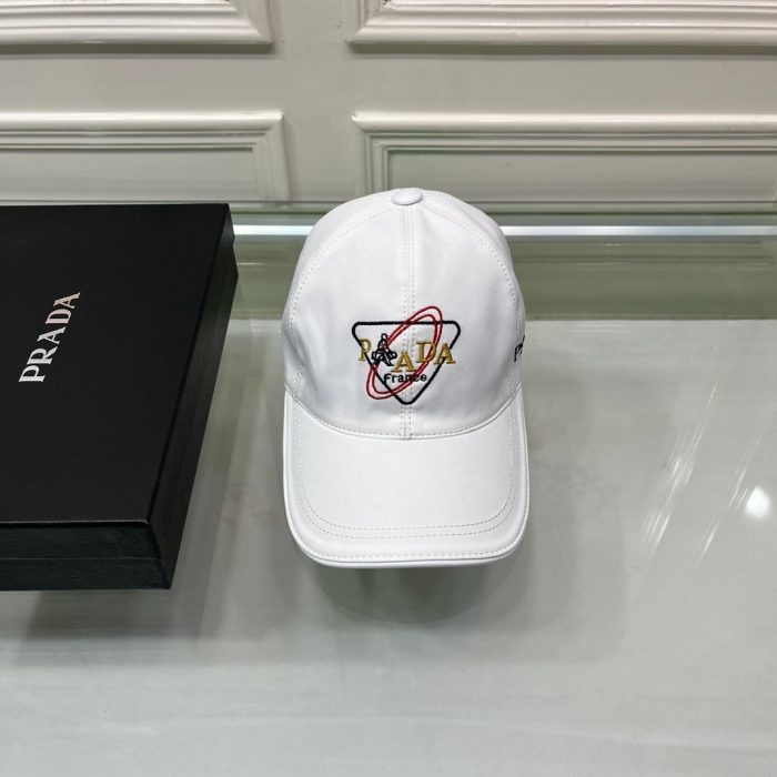 Prada 钻头棒球帽 白色 Prada 帽子