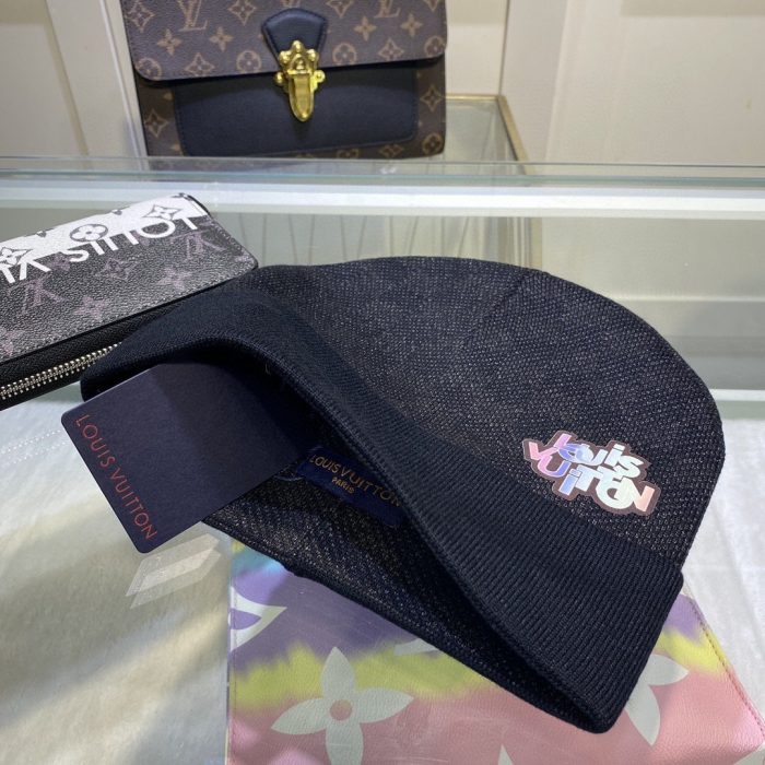 黑色 LV 头饰 Louis Vuitton 毛线帽