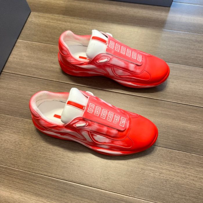 Prada Cass x Prada 美洲杯“Sust4in”男士运动鞋龙卷风红色 1.4 英寸/35 毫米 PRD PSO906_3LLN_F03AF