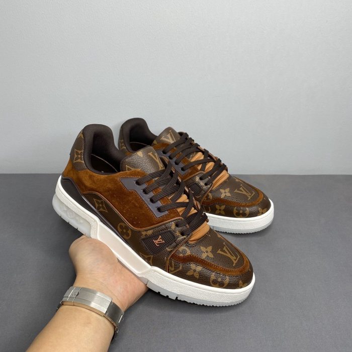 路易威登 男士运动鞋 Monogram Canvas 棕色 Virgil Abloh LV