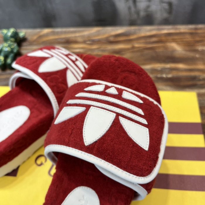 Gucci x Adidas 男士厚底 GG 红色凉鞋 702412 UU010 6560