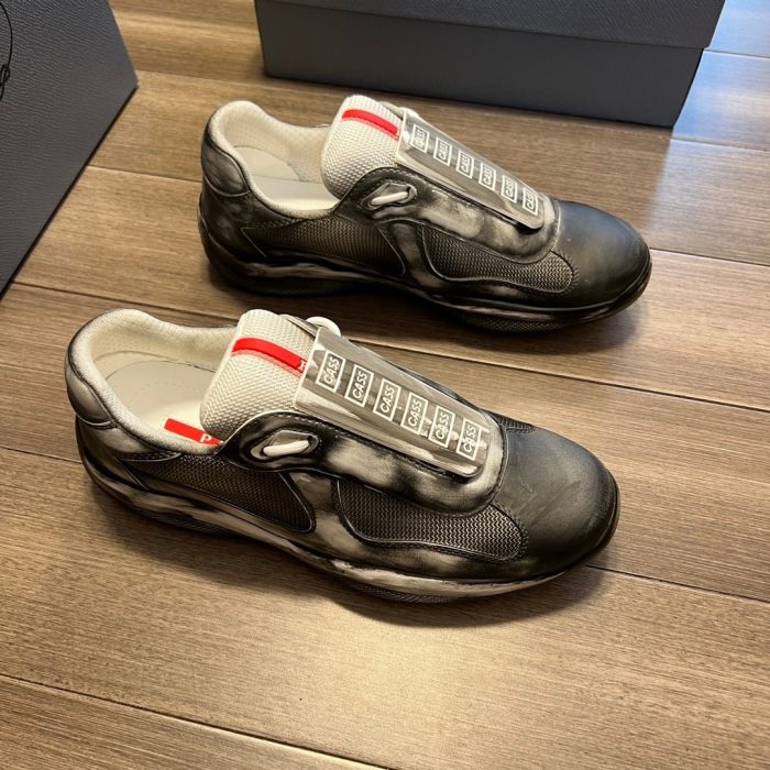 Prada Cass x Prada 美洲杯“Sust4in”男士黑色运动鞋 1.4 英寸/35 毫米 PRD