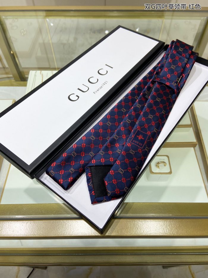 Gucci 互扣式 G 和三叶草真丝领带 深蓝色 GG 真丝男士领带 658242 4E002 4074