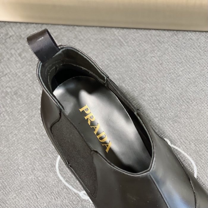 Prada 男士黑色拉丝切尔西靴 1.8 英寸/45 毫米 PRD