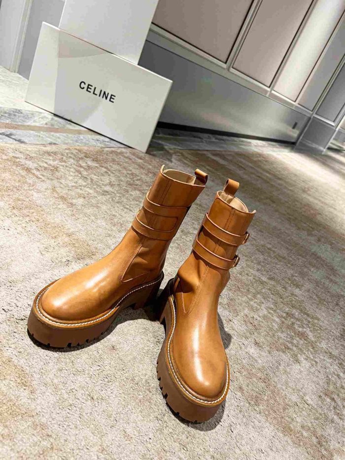 Celine Bulky 带扣中号女式靴子棕色