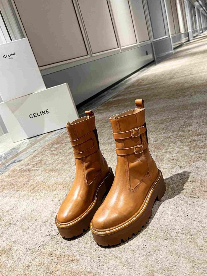 Celine Bulky 带扣中号女式靴子棕色