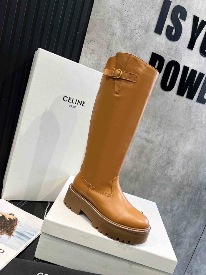 Celine Bulky 女式棕色高筒靴