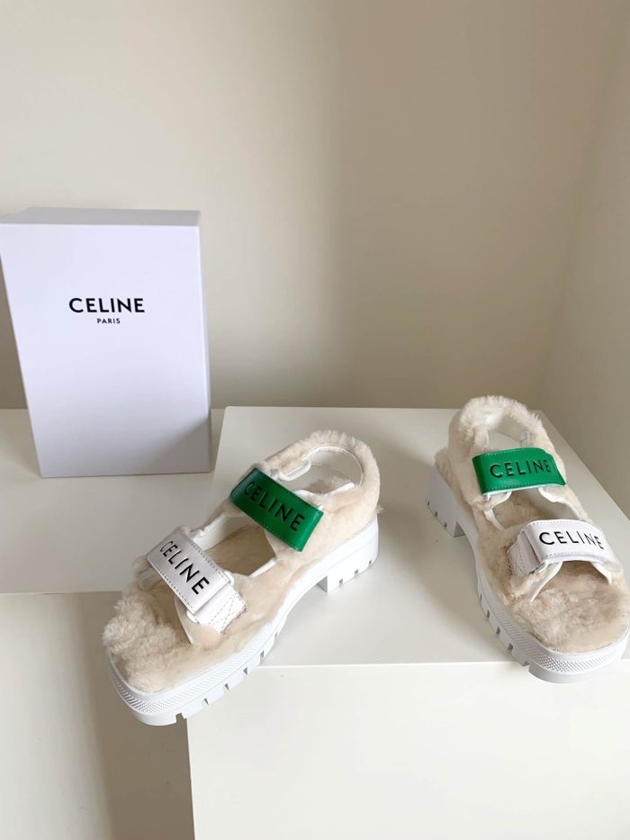 Celine Leo 女式毛皮白绿划痕凉鞋