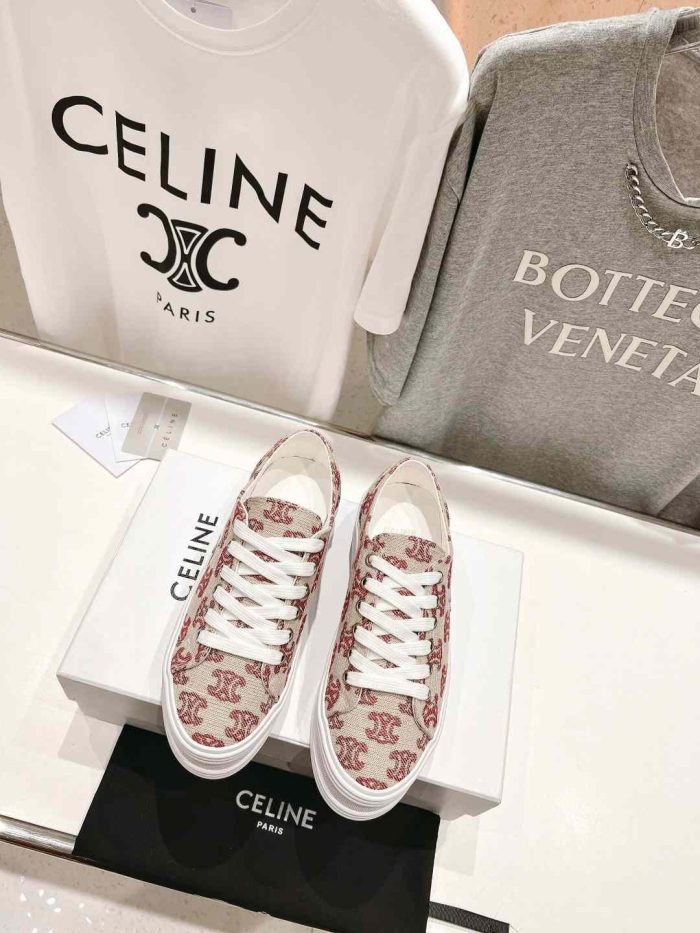 Celine Triomphe 女式帆布红色运动鞋