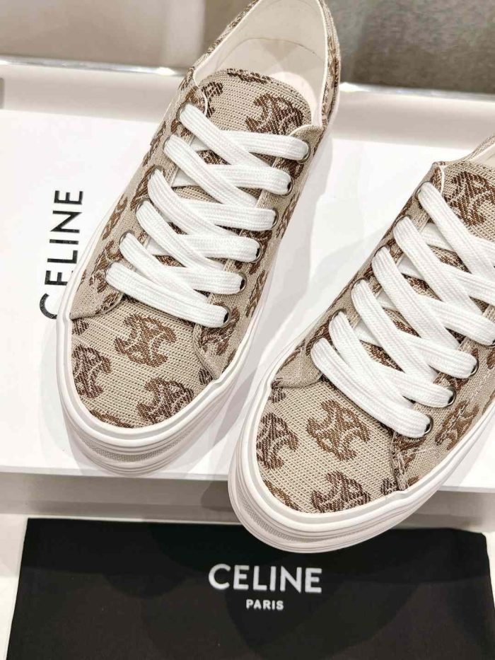 CELINE Triomphe 女式米色帆布运动鞋