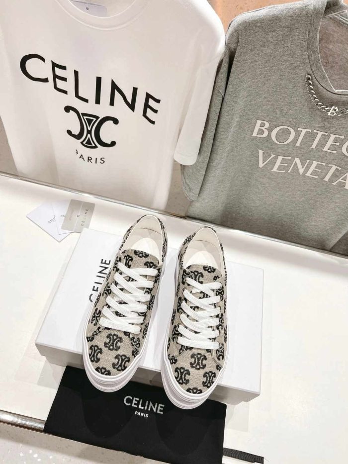 CELINE Triomphe 女式黑色帆布运动鞋