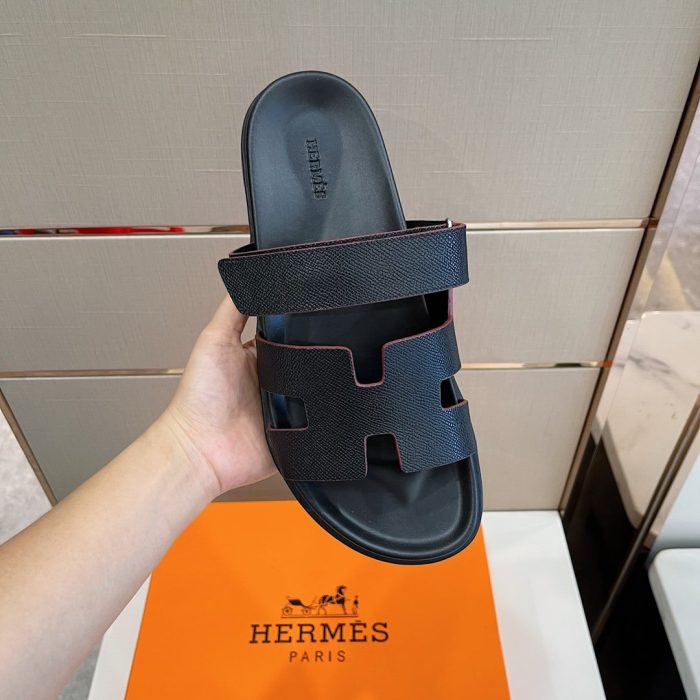 Hermes Takara 男士黑色凉鞋