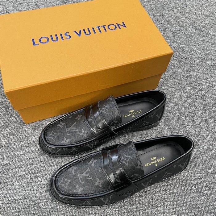 路易威登 LV 黑色乐福鞋 男士 LV