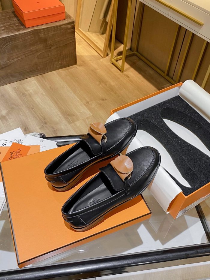 Hermes Destin 女式乐福鞋黑色，女鞋 H212114Z 02390