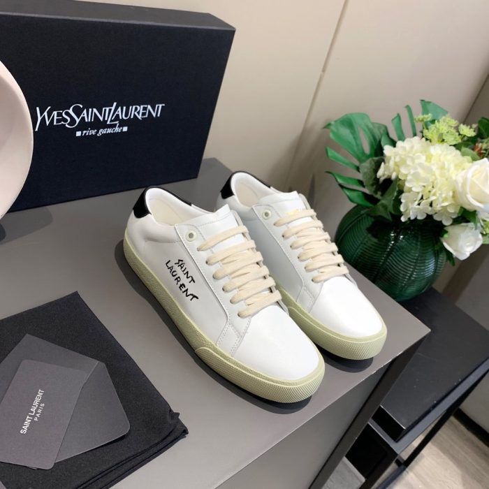 Saint Laurent 女式 Court Classic Sl/06 刺绣运动鞋白色 女士 YSL 61064908G109061