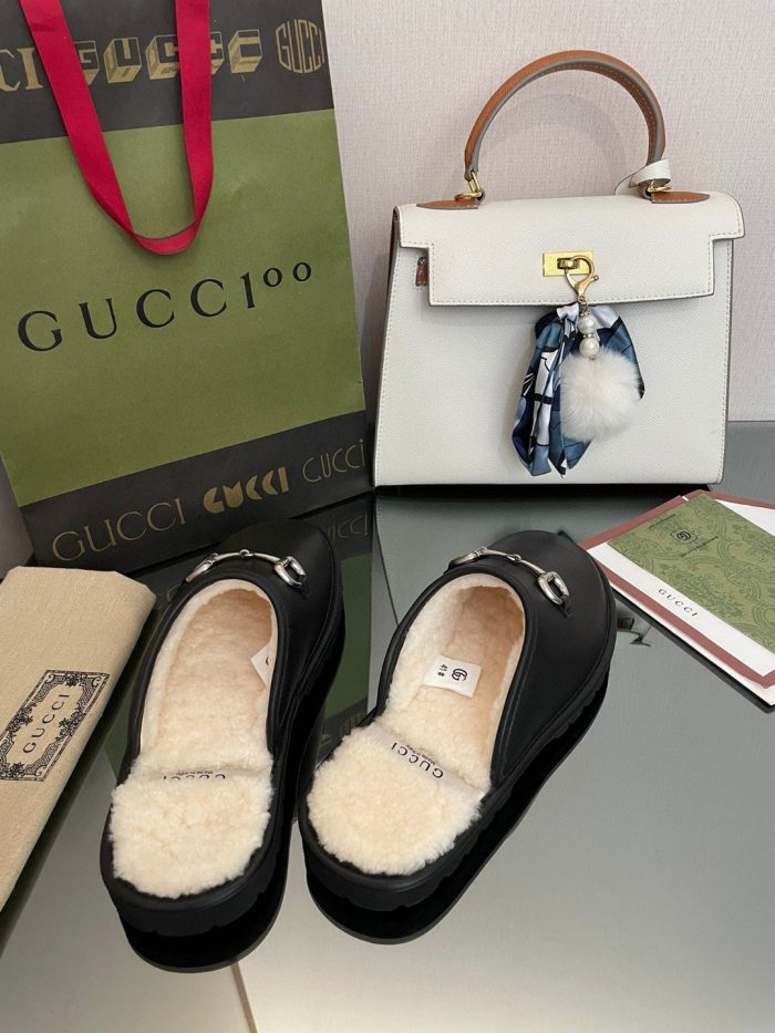 Gucci Elea 男士马衔扣穆勒鞋黑色