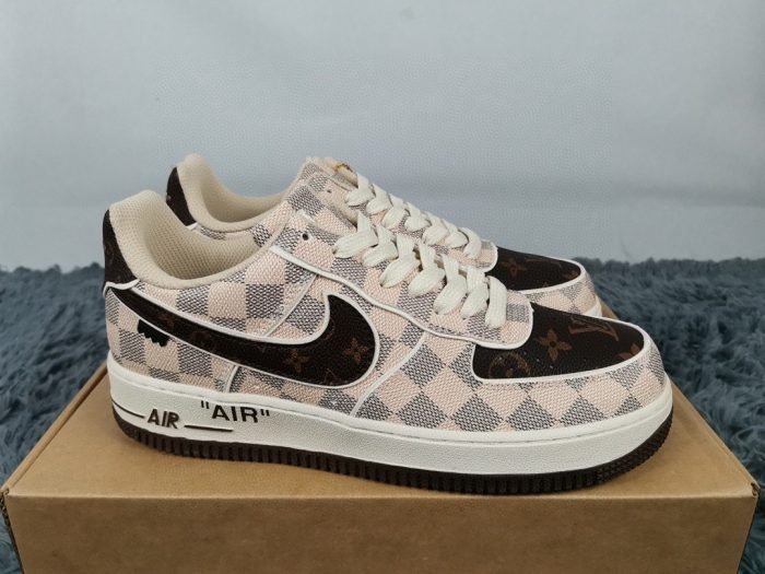 Nike x Louis Vuitton 男士 Air Force 1 米色