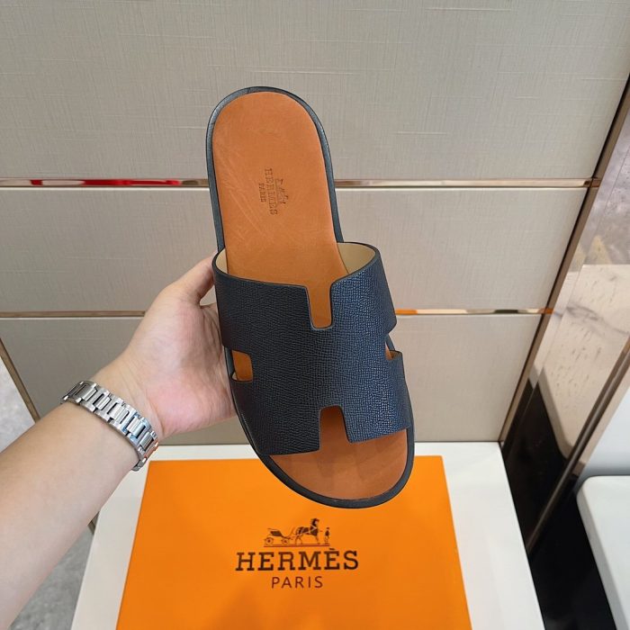 1:1爱马仕 (Hermes) 伊兹密尔男士凉鞋黑色和棕色