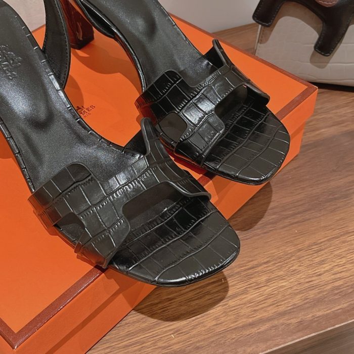Hermes Eternite 女式凉鞋黑色 2.7 英寸/7 厘米
