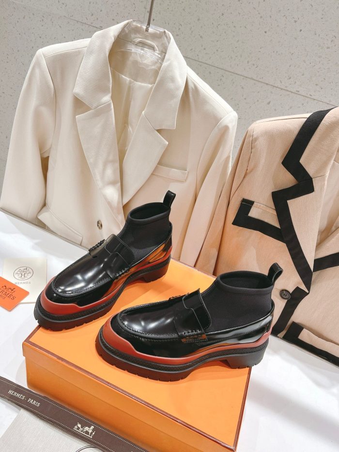 爱马仕 (Hermes) 女式连袜乐福鞋