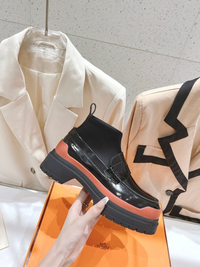 爱马仕 (Hermes) 女式连袜乐福鞋