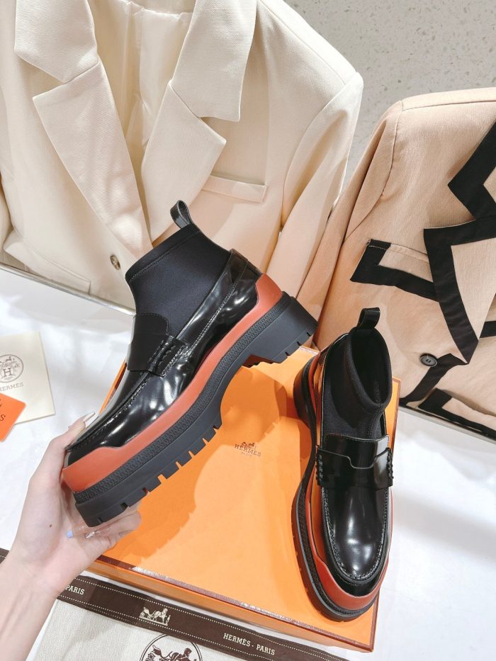 爱马仕 (Hermes) 女式连袜乐福鞋