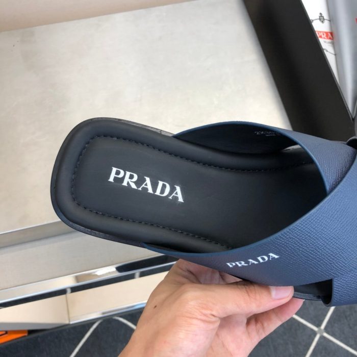 Prada 男士拉绒带十字交叉拖鞋 蓝色 PRD