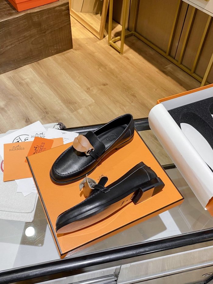 Hermes Destin 女式乐福鞋黑色，女鞋 H212114Z 02390