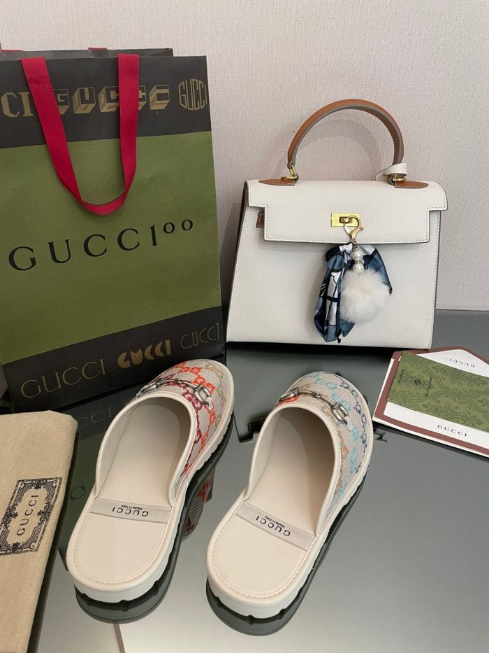 Gucci 男士 GG 马衔扣米色男士 GG 拖鞋 694249