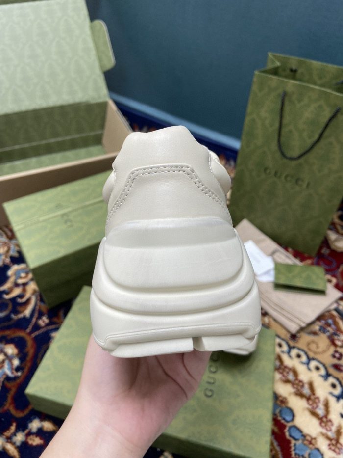 Gucci 女士 Rhyton 女士感谢白色运动鞋 660938