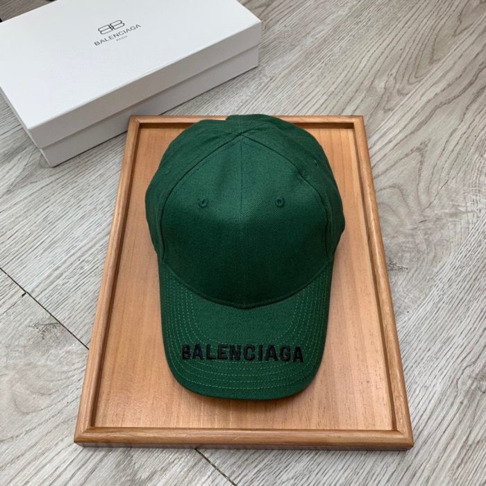 Balenciaga 绿色徽标遮阳帽